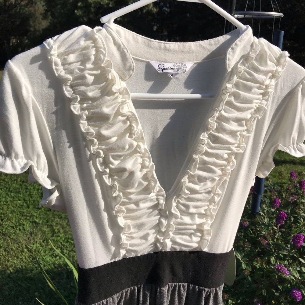 Cute ruffle neck dress
